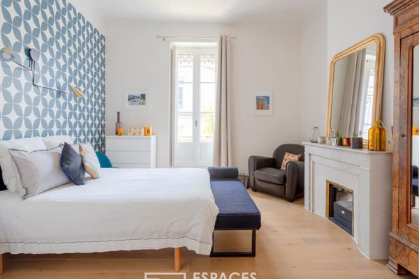 Appartement rénové avec style en coeur de ville
