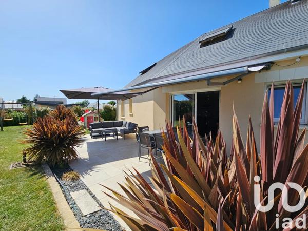 Pavillon 6 pièces de 133 m² à Neuillé-Pont-Pierre (37360)