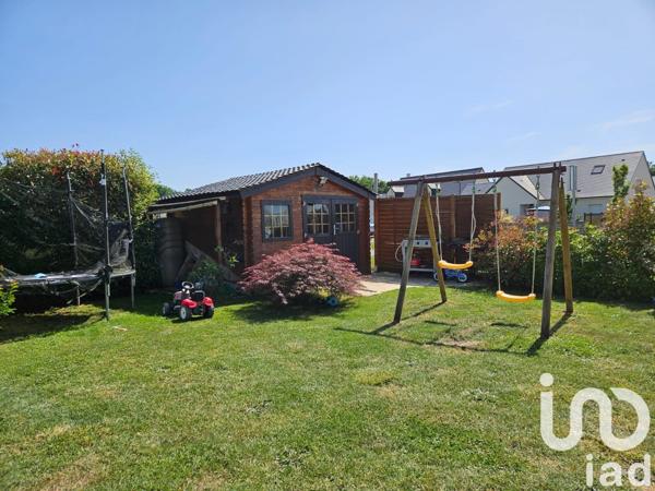 Pavillon 6 pièces de 133 m² à Neuillé-Pont-Pierre (37360)