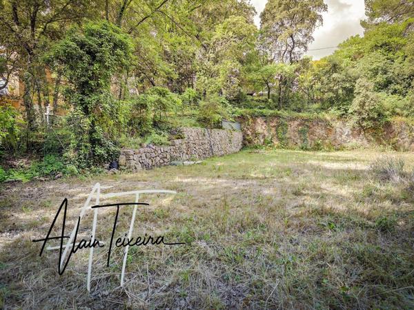 terrain batir de 1000 m²