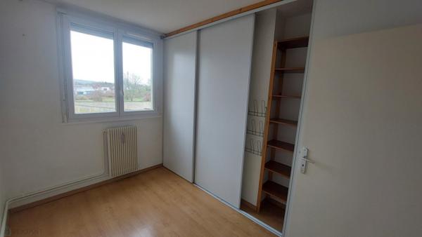 Appartement F3 en résidence, 1 place de parking 5min du centre ville de Soissons
