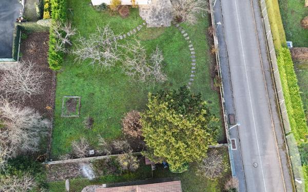 Terrain à vendre    L'Arbresle