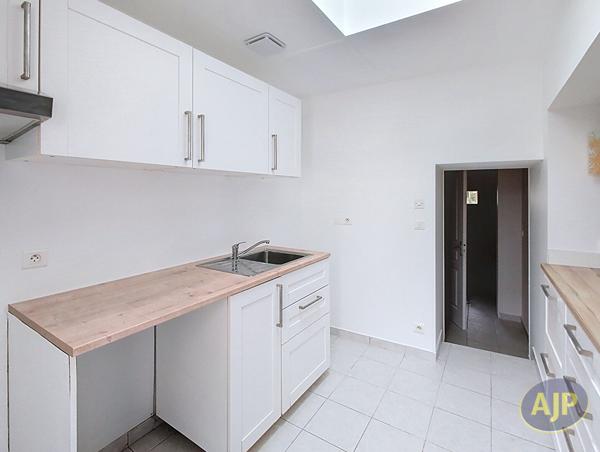 Vente immeuble Montreverd : 181 220 € - AJP Immobilier Vieillevigne