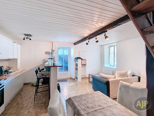 Vente immeuble Montreverd : 181 220 € - AJP Immobilier Vieillevigne