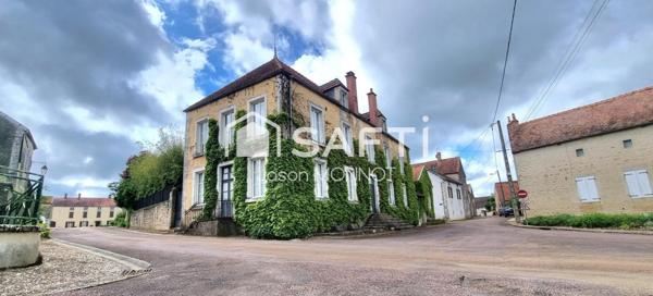 Maison de maître au cœur de la Bourgogne.