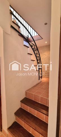 Maison de maître au cœur de la Bourgogne.