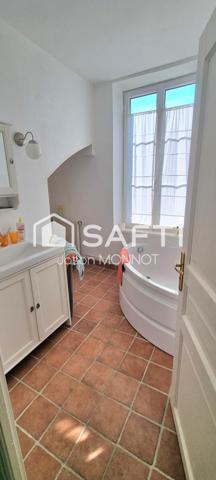 Maison de maître au cœur de la Bourgogne.