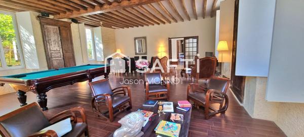 Maison de maître au cœur de la Bourgogne.