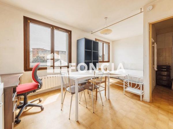 À vendre Studio 20 m² - Clermont-ferrand 63000