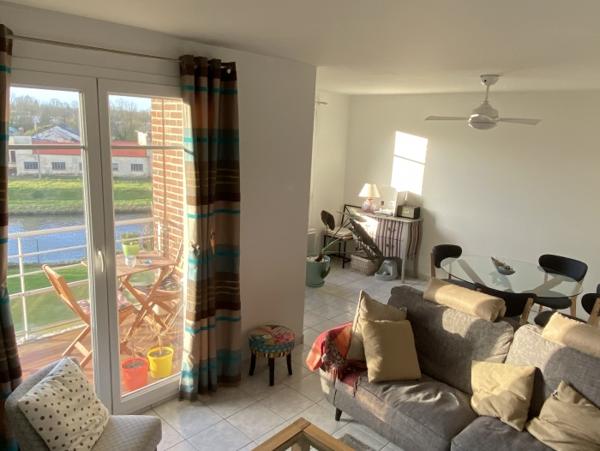 Location Appartement 3 pièces Cambrai (59400) - résidence les rives de l'escaut