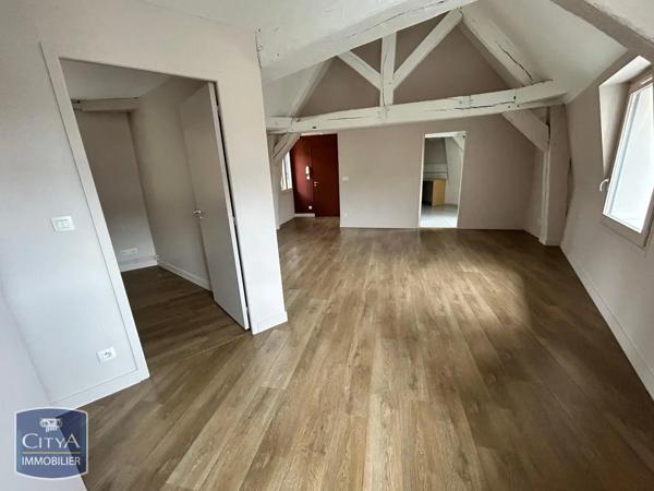 Appartement à vendre 2 pièces 61.8m² Sedan (08200)