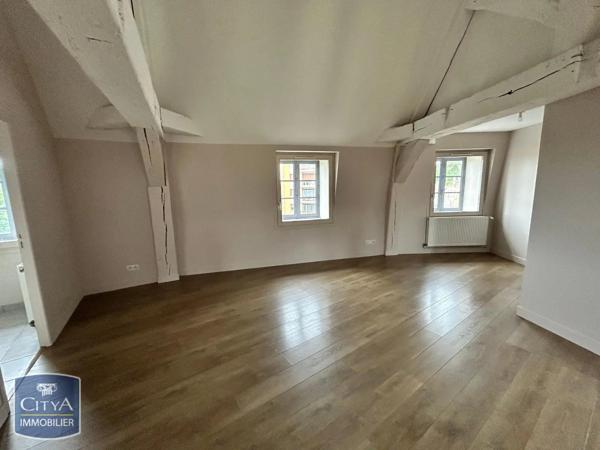 Appartement à vendre 2 pièces 61.8m² Sedan (08200)