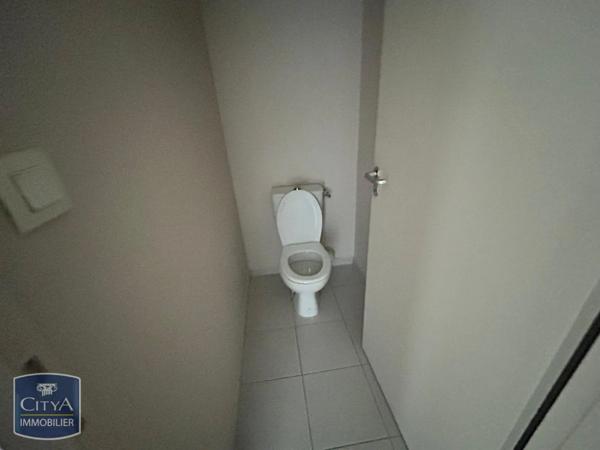 Appartement à vendre 2 pièces 61.8m² Sedan (08200)