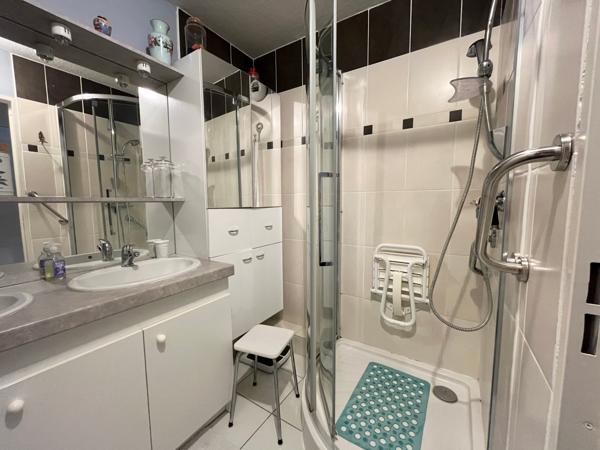 Appartement T3 en Rez-de-chaussée traversant