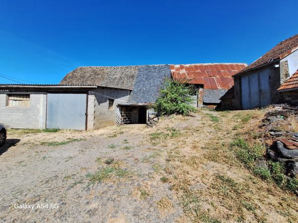 Grange + petit bâtiment