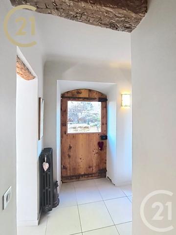 Maison à vendre  9 pièces - 218,57 m 2   VALLAURIS  - 06
