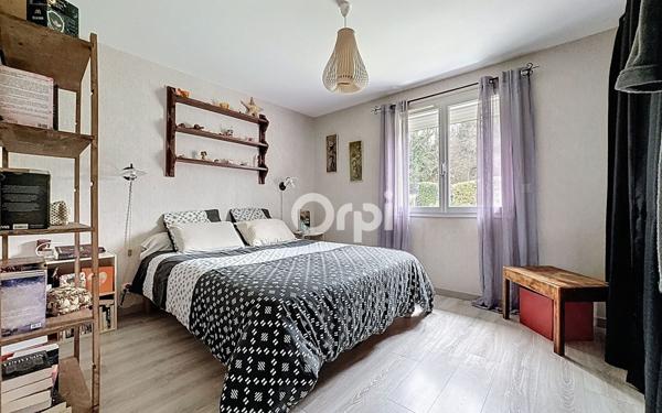 Maison à vendre    6 pièces • 100 m2 Cognac-la-Forêt