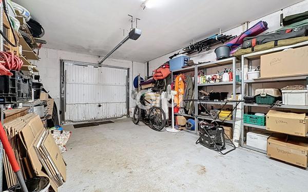 Maison à vendre    6 pièces • 100 m2 Cognac-la-Forêt