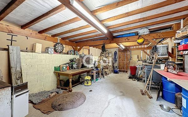 Maison à vendre    6 pièces • 100 m2 Cognac-la-Forêt