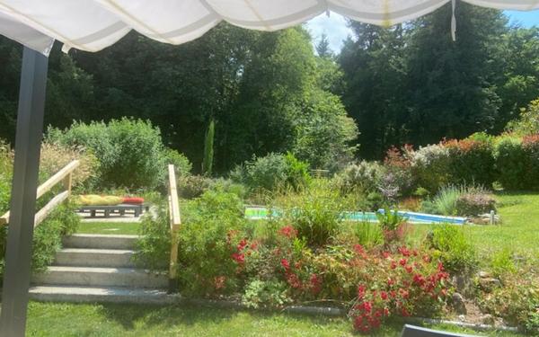 Maison à vendre    6 pièces • 100 m2 Cognac-la-Forêt