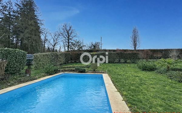 Maison à vendre    6 pièces • 100 m2 Cognac-la-Forêt