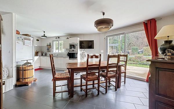 Maison à vendre    6 pièces • 100 m2 Cognac-la-Forêt