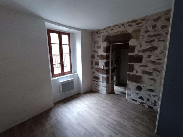 À Vendre : Immeuble de Caractère en Centre-Ville de Tulle