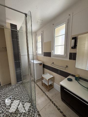 Centre-ville T4 de 92m² Bon état général