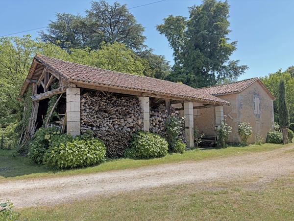Superbe manoir avec piscine et dépendances !