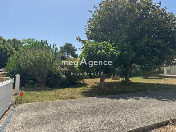 Terrain à LE GRAND-VILLAGE-PLAGE, 17370 - 246m²