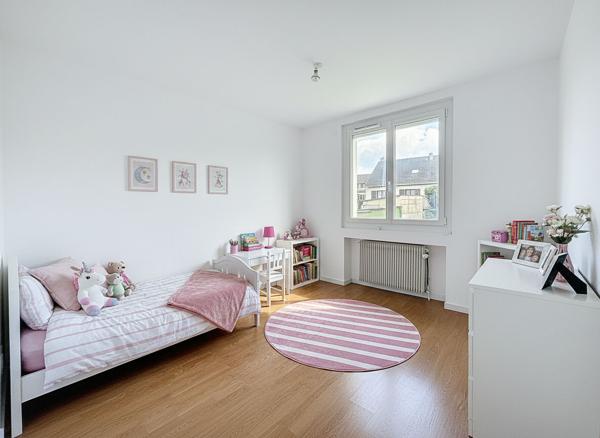 Coup de coeur - Maison à Meaux secteur Clos Godet - 6 chambres - jardin de 476 m2 - sous-sol total