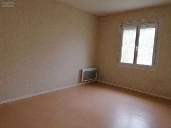 Pavillon à vendre à Barrou dans l'Indre-et-Loire (37350), ref : 082/358