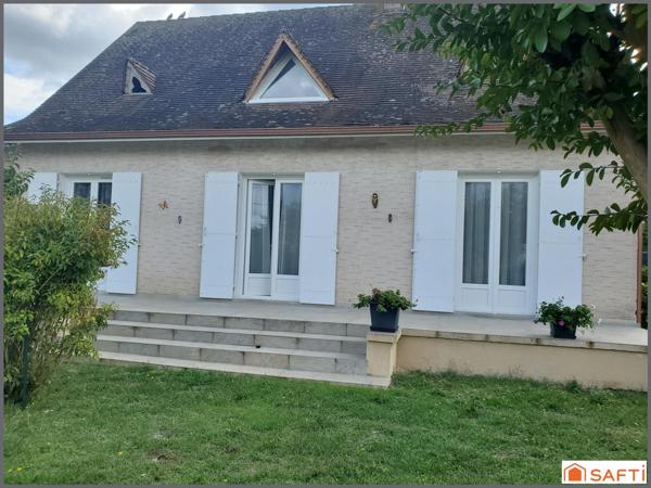 Très jolie maison de 4 chambres sur terrain clos