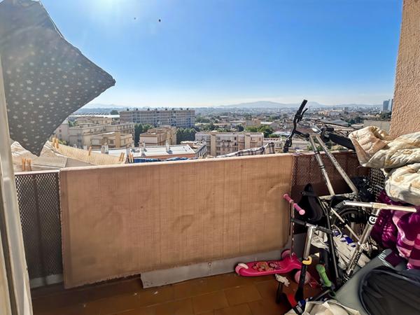 Marseille15ème T4 DE 65 M² avec balcon, vue dégagée et apercu mer (idéal investisseur)