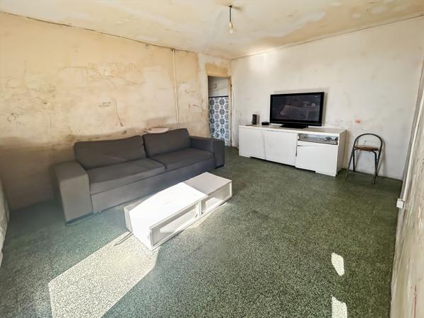 Marseille15ème T4 DE 65 M² avec balcon, vue dégagée et apercu mer (idéal investisseur)