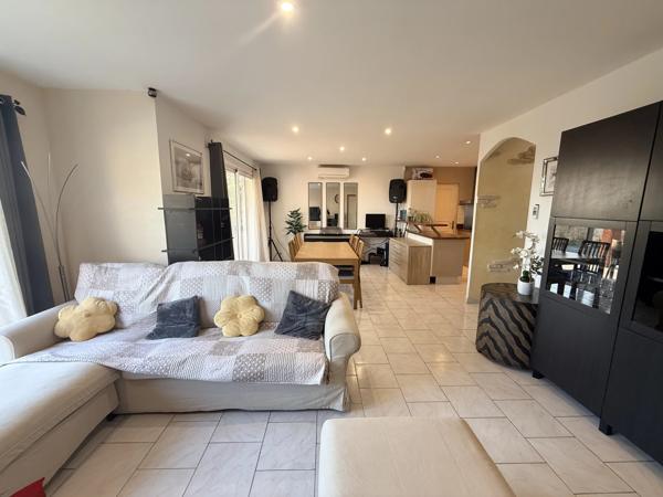 Maison de plain-pied à Villepinte : un havre de paix au cœur du Sud de la France