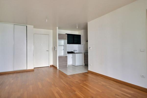 Appartement Colombes 2 pièce(s) 45 m2