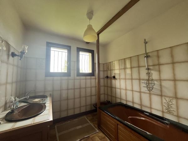 Maison à louer |  Rochechouart |  7 pièces | 143 m²