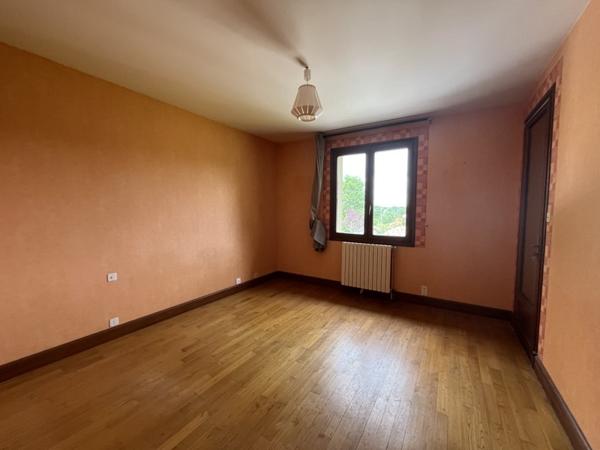 Maison à louer |  Rochechouart |  7 pièces | 143 m²