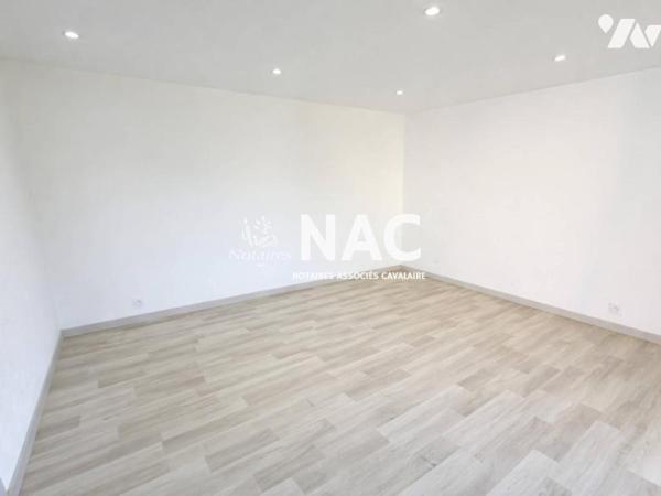 Maison de 158m² et sa dépendance sur terrain de 962m² à vendre proche du centre-ville