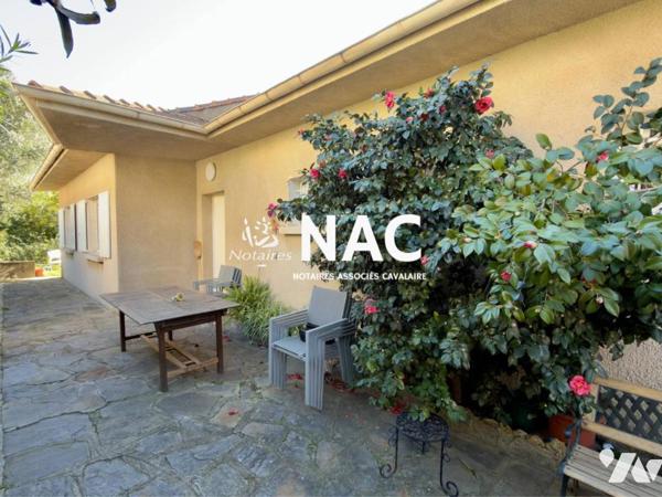 Maison de 158m² et sa dépendance sur terrain de 962m² à vendre proche du centre-ville