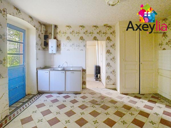 Roanne (42300) A VENDRE- ROANNE- MAISON À RÉNOVER ENTIÈREMENT COMPOSÉE DE 2 APPARTEMENTS