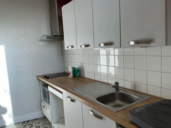 Appartement Issoudun 2 pièce(s) 57 m2