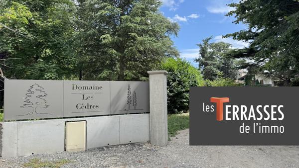 Saint-Just-Saint-Rambert (42170) À vendre magnifique terrain de 850 M2 constructible dans un clos privé