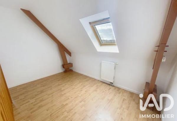 Maison à vendre 5 pièces 130 m² Saint-Cyr-sur-Loire