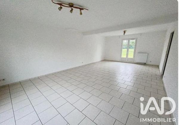 Maison à vendre 5 pièces 130 m² Saint-Cyr-sur-Loire