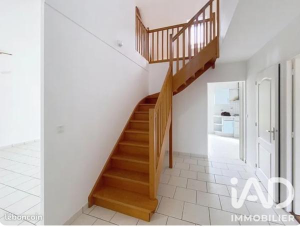 Maison à vendre 5 pièces 130 m² Saint-Cyr-sur-Loire