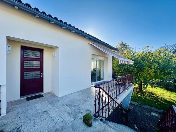 Maison de 3/4 chambres avec garage et jardin au centre d'Eymet