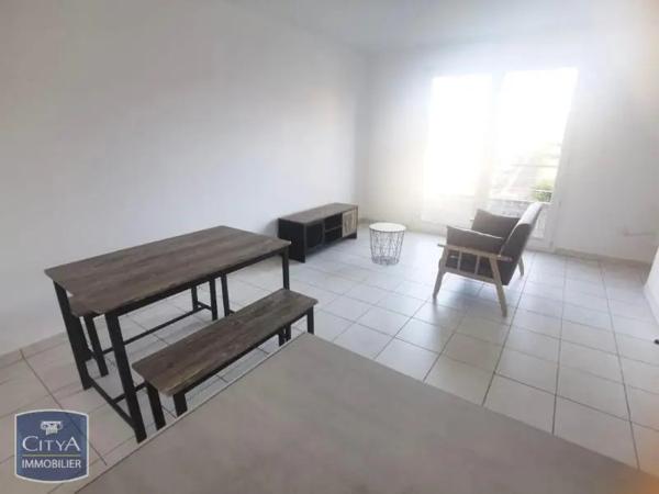 Appartement à louer 2 pièces 33.74m² Tours (37100)