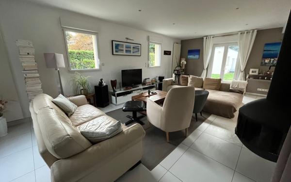 Maison à vendre    7 pièces • 280 m2 Redon